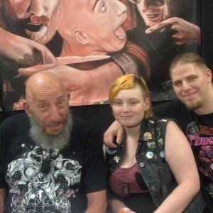 Meet your Posher, Harley